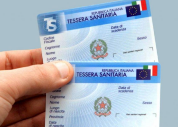 Dal 2025 la tessera sanitaria avrà un prezzo da 700 a 2000 euro per studenti ed extracomunitari. Ecco tutte le categorie coinvolte.