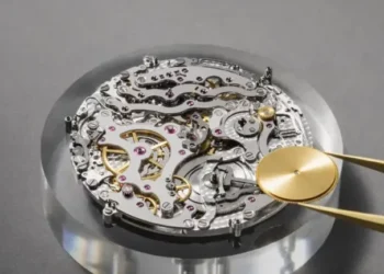 Vacheron Constantin riscrive le leggi dell’orologeria con il Solaria Ultra, l’orologio più complicato al mondo