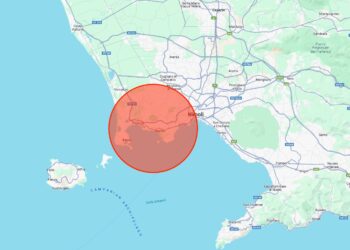 +++ Terremoto a Napoli +++ Panico in città. Gli aggiornamenti in diretta