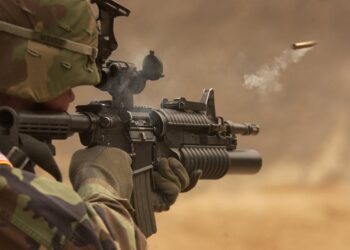 Ipotesi riarmo. Torna la leva militare obbligatoria in alcuni Paesi (e non sono pochi)