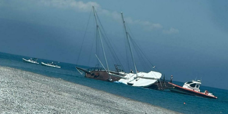 Temptation Island 2025: la nave della produzione affonda, partenza da incubo in Calabria