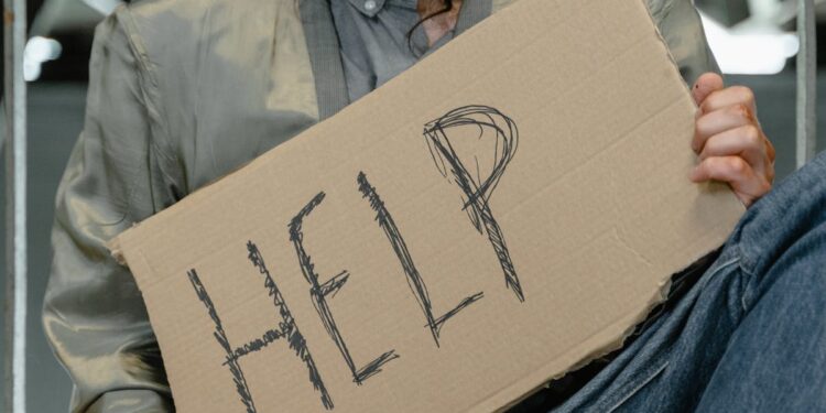 Morto il clochard che vinse 300 mila euro al gratta e vinci