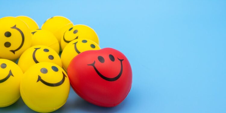 Felicità e sistema immunitario: quando il benessere interiore riduce il rischio di ammalarsi